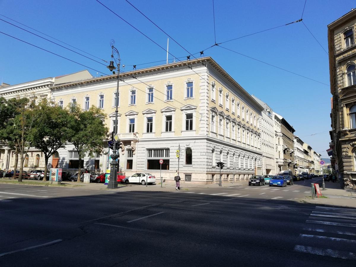Andrássy út 70. Irodaház homlokzat-felújítás