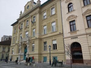Budapest – III Kerület - Fő tér 3 - Polgármesteri Hivatal - Homlokzat felújítás 1